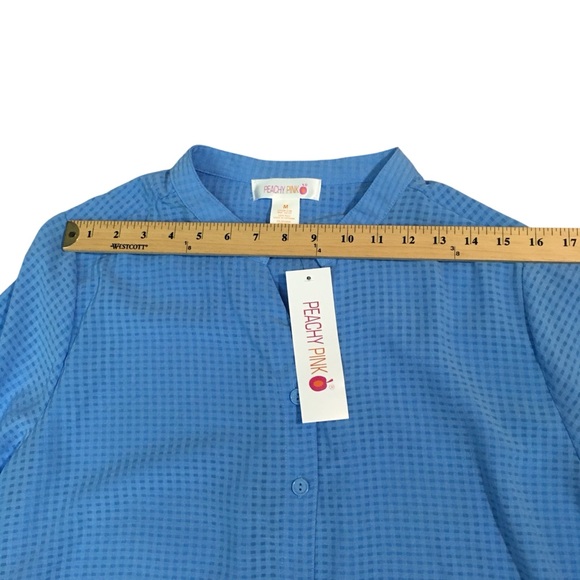 Peachy Pink Button Down Blue Top Blouse - Women’s Medium NWT - Picture 5 of 15